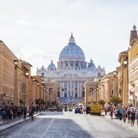 Stay in the heart of historic Rome