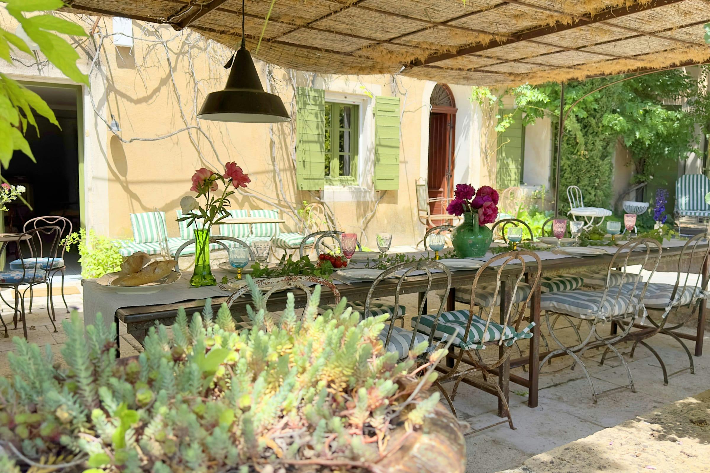 Provence Elegance