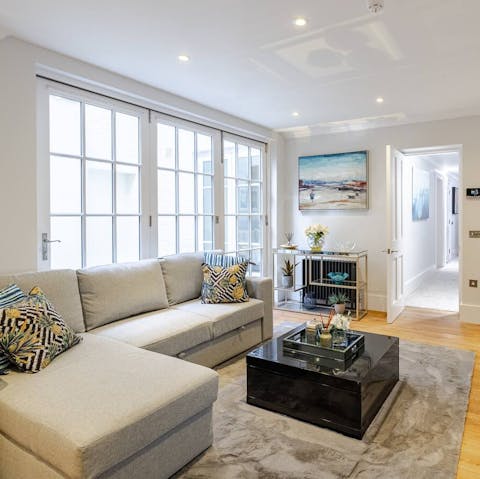 Relax, disconnect or catch up on work from the comfort of home