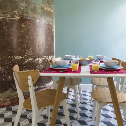 Enjoy a leisurely breakfast in the eye-catching kitchen