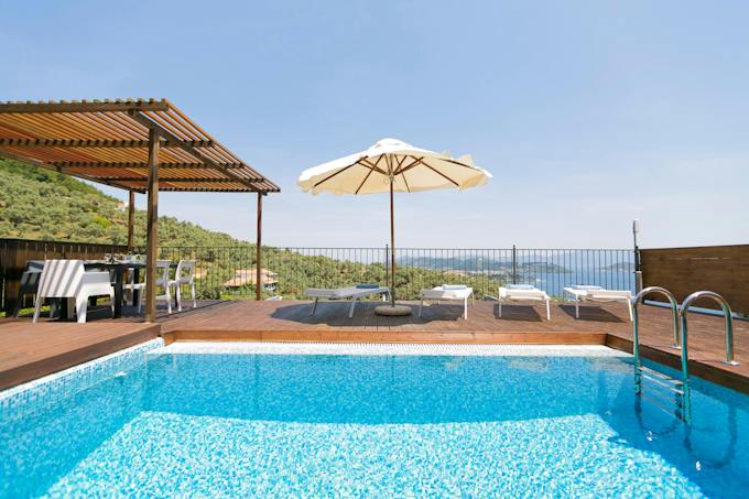 Peach Hues & Blue Views