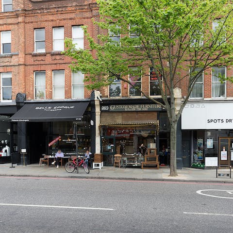 Explore Islington, home to gastropubs, buzzing bars, chic eateries and independent shops