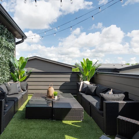 Soak up the Tennesse sun from the rooftop terrace