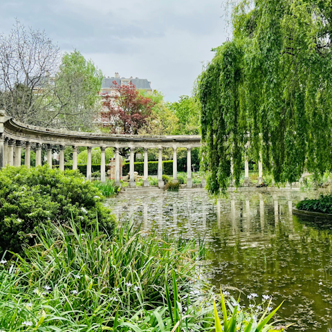 Spend a magical afternoon exploring Parc Monceau