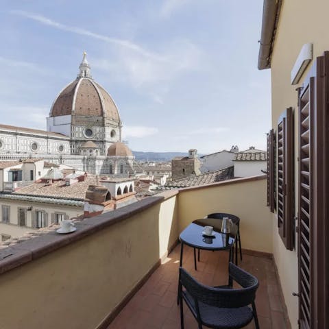 Make golden hour aperitifs with a view the new routine