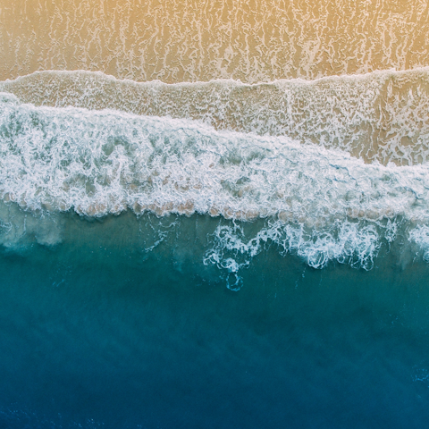 Dive into the ocean, the beach is a two-minute walk away