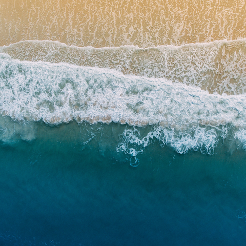 Dive into the ocean, the beach is a two-minute walk away