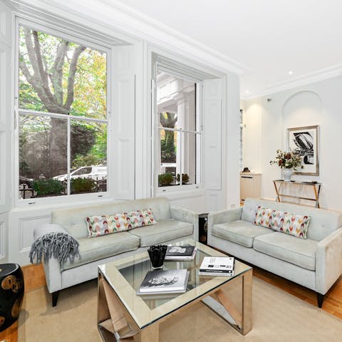 Embrace total relaxation with evening drinks at home