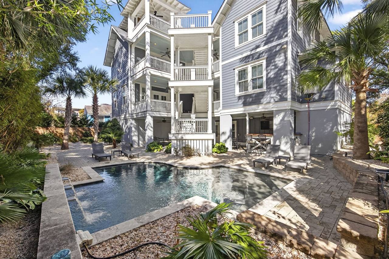 Coastal Comfort Embrace