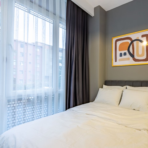 Wake up after a restful sleep and open the curtains to let in a beautiful natural light