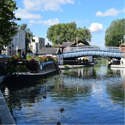 Discover the nearby canalways of Little Venice