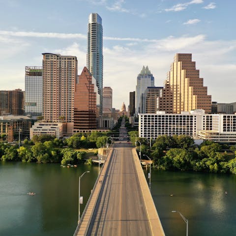 Dance until dawn  in musical Austin