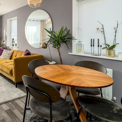 Get together for a lazy breakfast and hatch plans for the day ahead