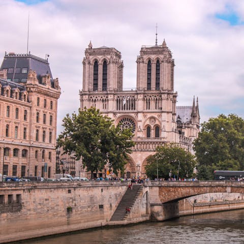 Cross over Petit Pont and be staring up at Notre-Dame in three minutes on foot