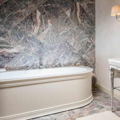 Lounge in a bubble-filled bath