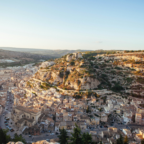 Discover Scicli – just 10 kilometers away