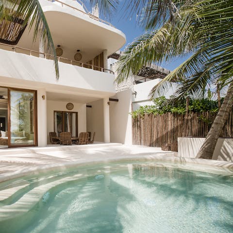 Plunge into your private swimming to escape the heat