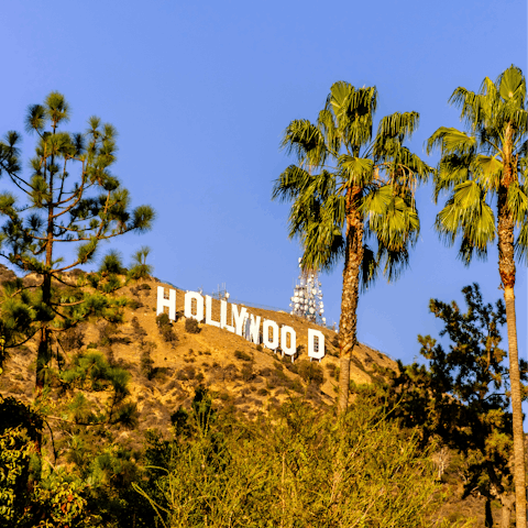 Drive to Hollywood, just ten-minutes away