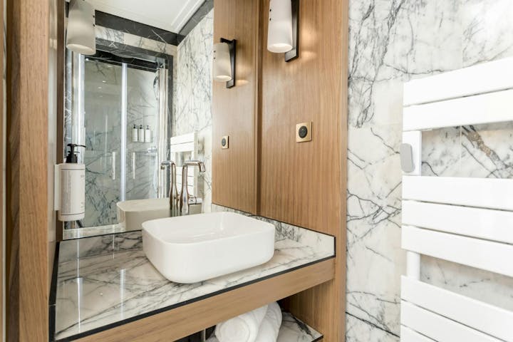 Bathroom photo