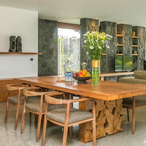 Enjoy relaxed, homecooked dinners around the chic dining table