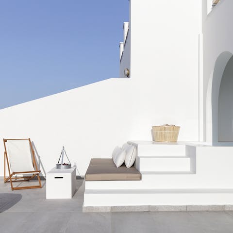 Serene enough for a reading corner?