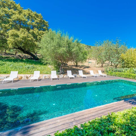 Create a splash at the private pool