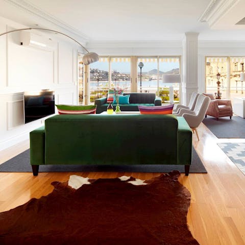 Enjoy beautiful views of the bay from the sunny living room