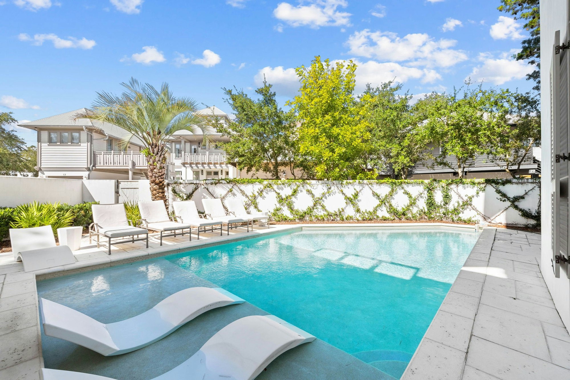 Rosemary Shores