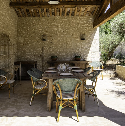 Gather on the terrace for sundowners and nibbles