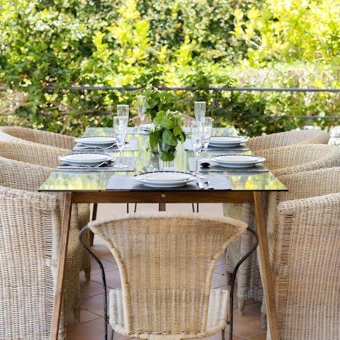 Treat your group to a meal prepared by a local chef (available on request)