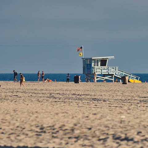 Discover Venice beach, just a ten-minute drive away