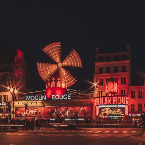Stay just a nine-minute walk away from the Moulin Rouge