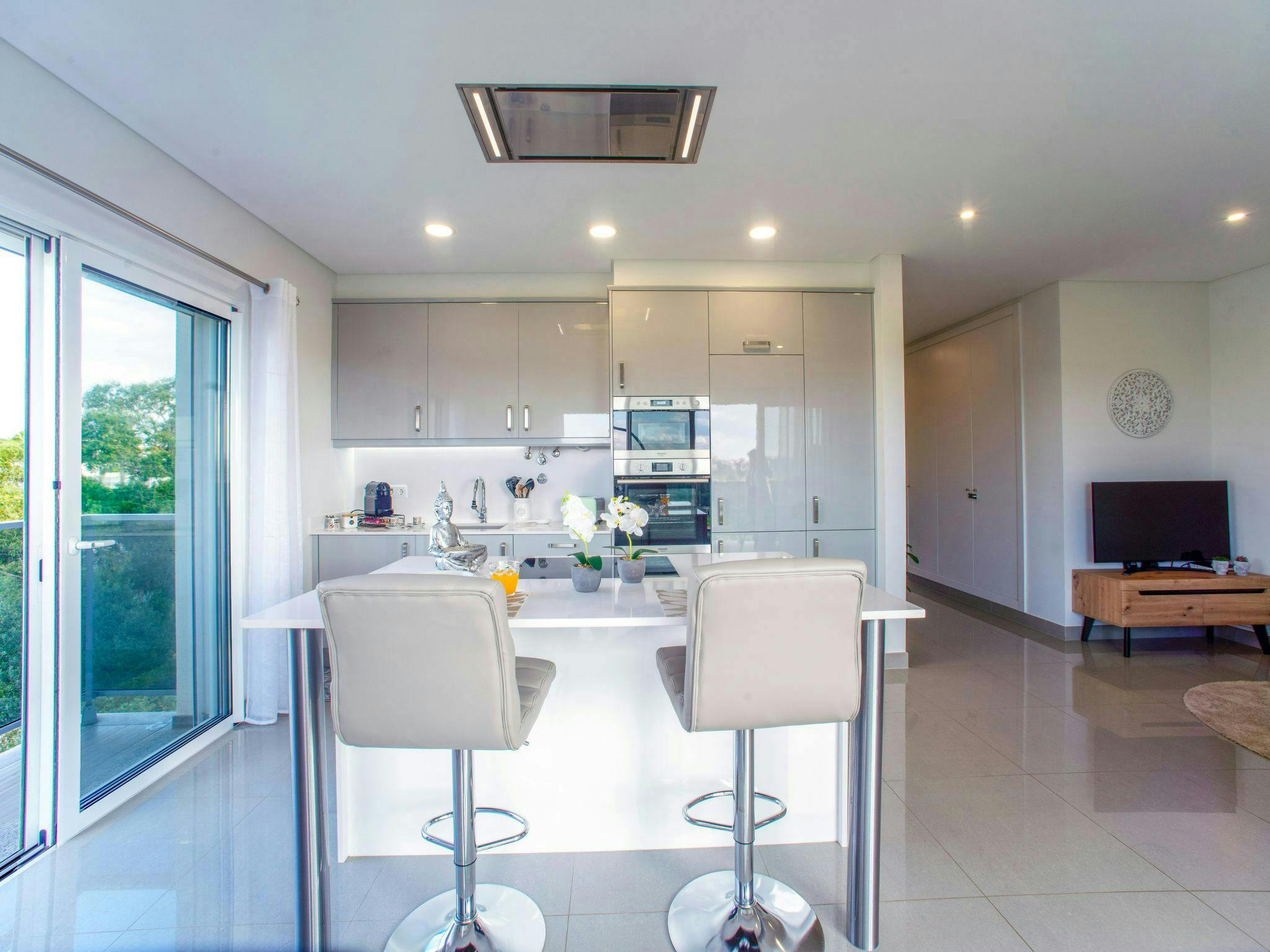 Light Waves & Sunshine