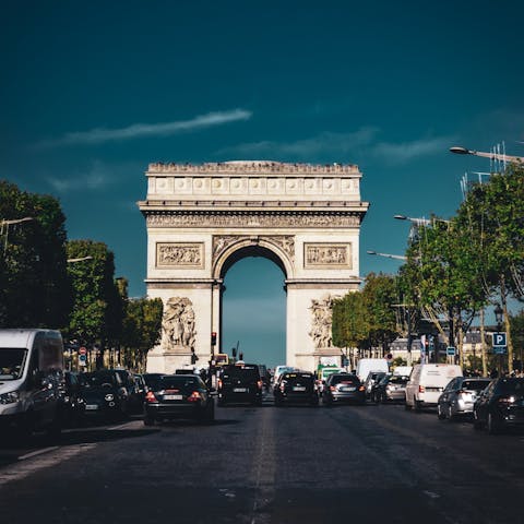 Wander the Champs-Élysées, 20 minutes away