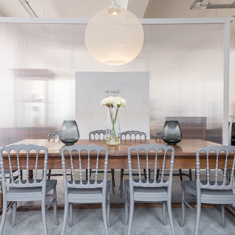 Enjoy lavish meals together at the vast dining table