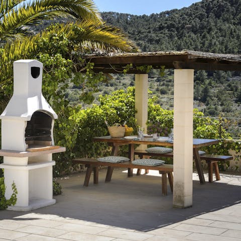 Cook up something tasty on grill and dine alfresco under the terrace