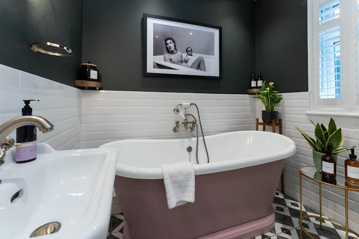 Bathroom photo