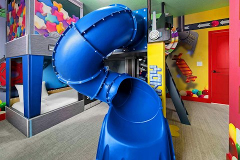 Let kids loose in the adventurous themed bedroom