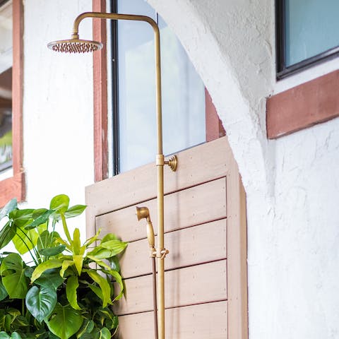 Wash down with nature under the outdoor jungle shower