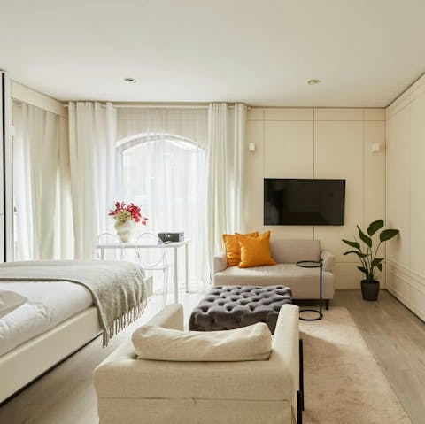 Relax, work or enjoy slow evenings at home