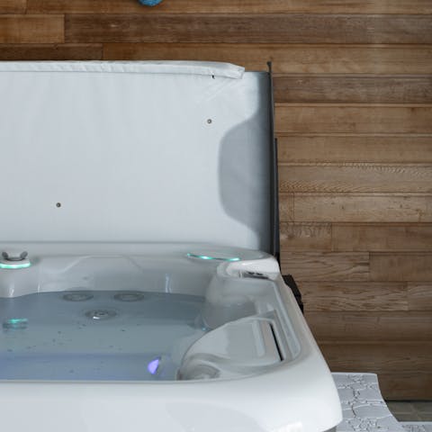 Relax and recharge in the jacuzzi