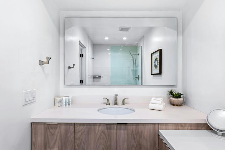 Bathroom photo