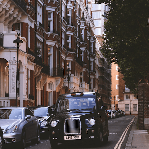 Experience the atmospheric beauty of Marylebone from this design–led apartment