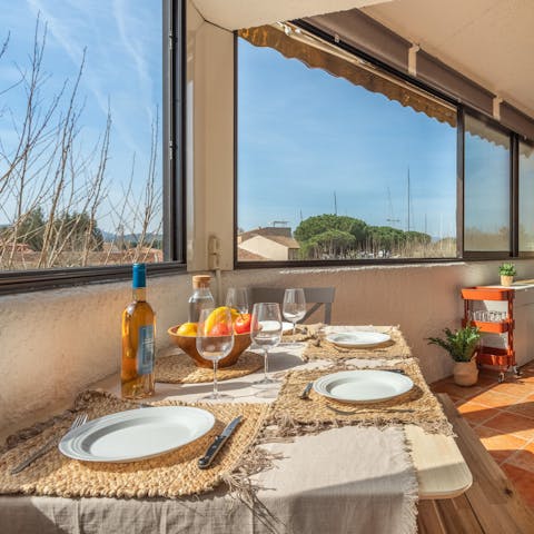 Start your day with a classic French breakfast and a dose of sunshine