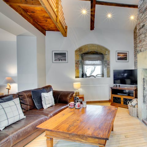 Chill out in the cosy aesthetic of the living area after a day on the beach