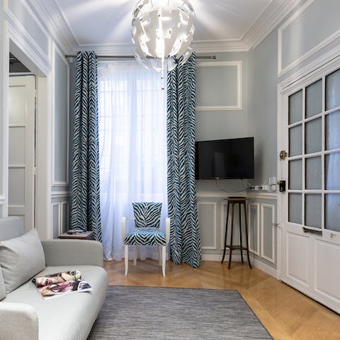 Draw the zebra-print curtains as you enjoy a glass of merlot in the evening