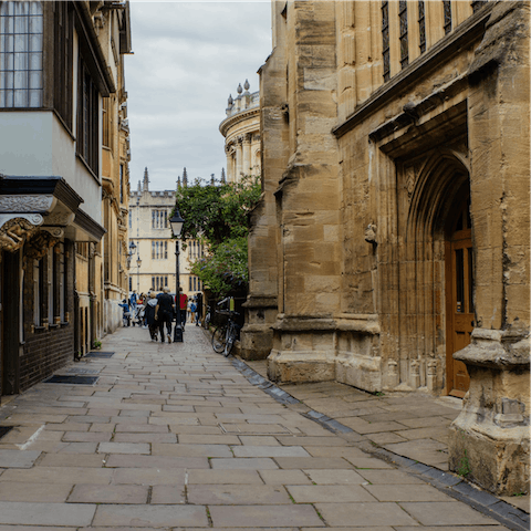 Visit Oxford city centre – just three miles away by car