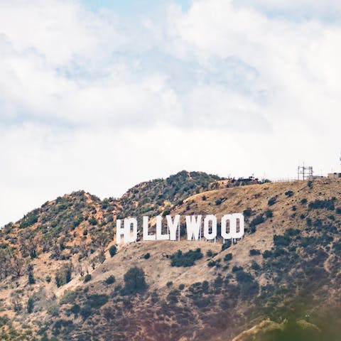 Discover the bright lights of Los Angeles - only thirty minutes away