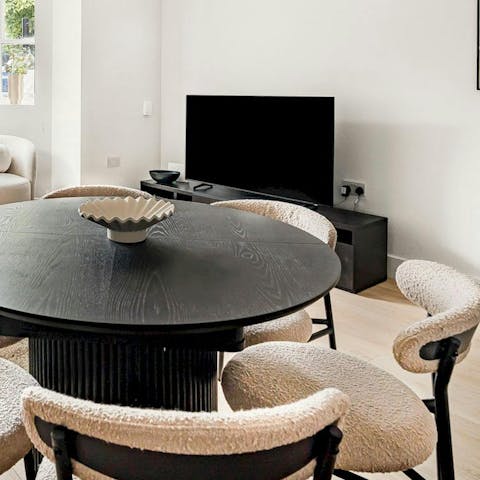 Serve up a full English at the dining table