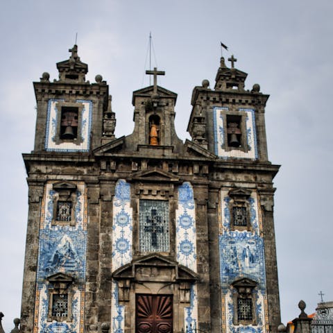 Visit the Church of Saint Ildefonso, it's within walking distance